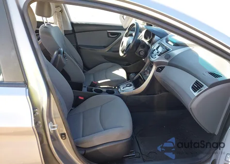 2013 Hyundai Elantra Gls z USA, uszkodzony, nr VIN KMHDH4AE8DU947406